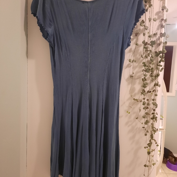 Kimchi Blue Ribbed A Line / V neck dress - Picture 3 of 6
